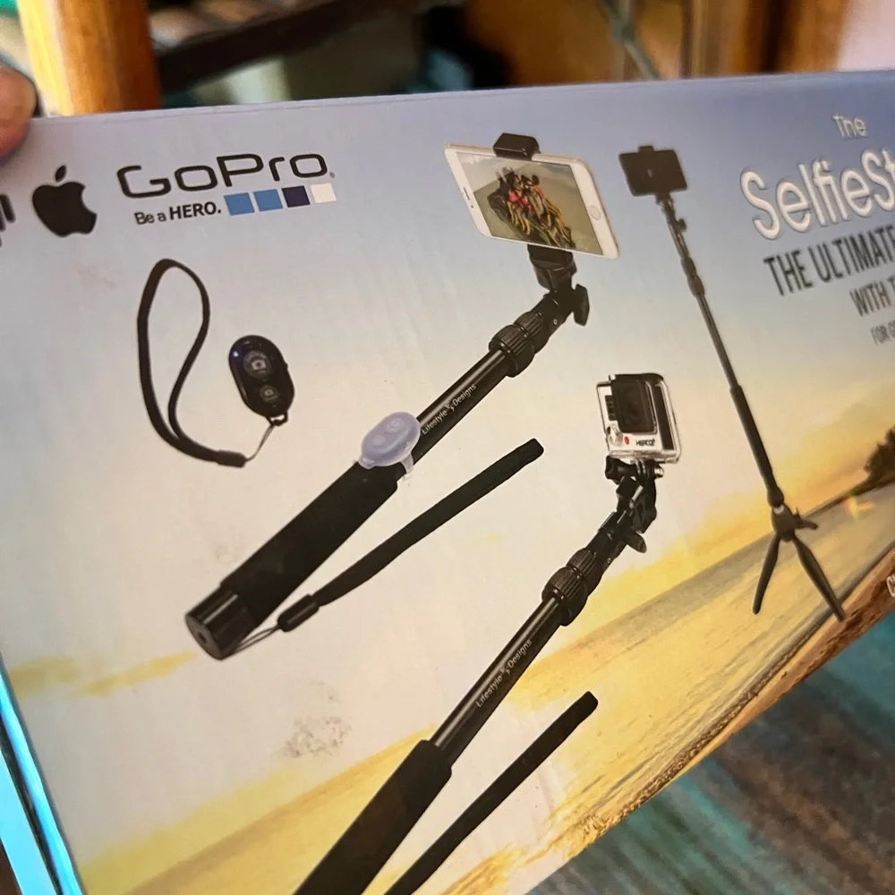SelfieStand Black Selfie Stick with Tripod